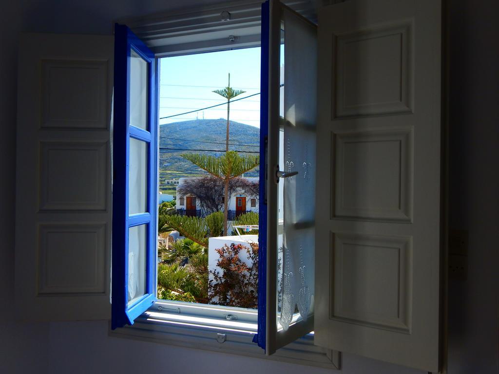 Evgenia Rooms And Apartments Folégandros Exterior foto