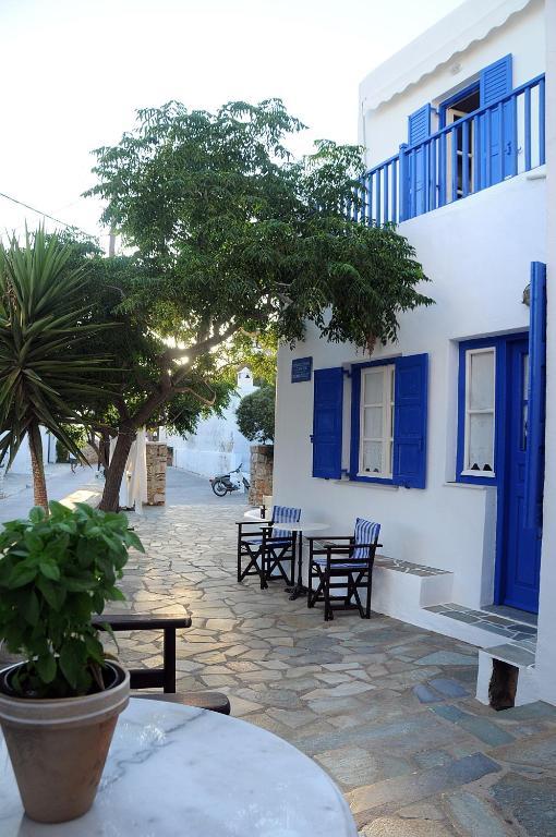 Evgenia Rooms And Apartments Folégandros Exterior foto