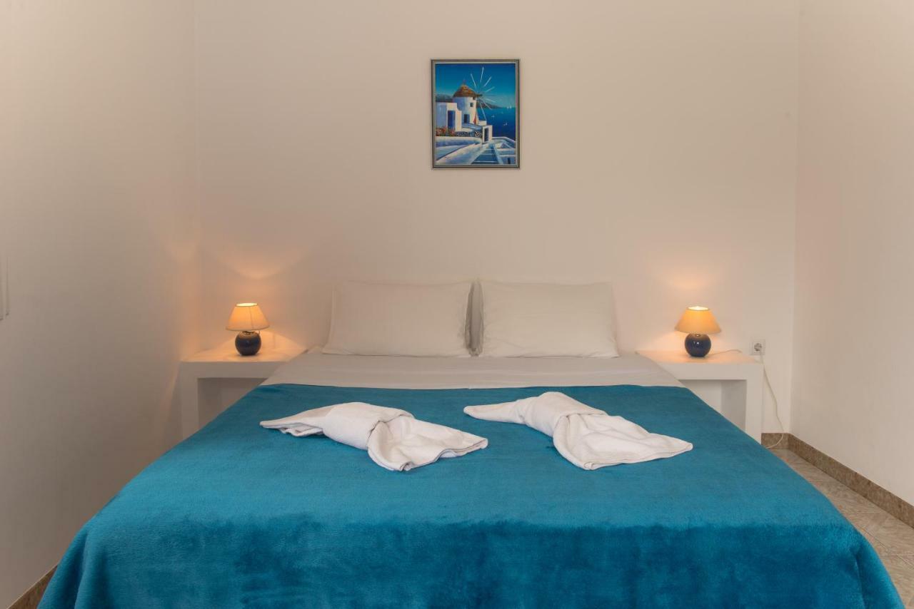 Evgenia Rooms And Apartments Folégandros Exterior foto